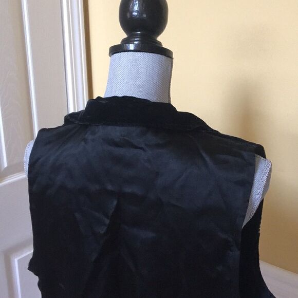 Halsey Collection Vest  - Picture 5 of 6